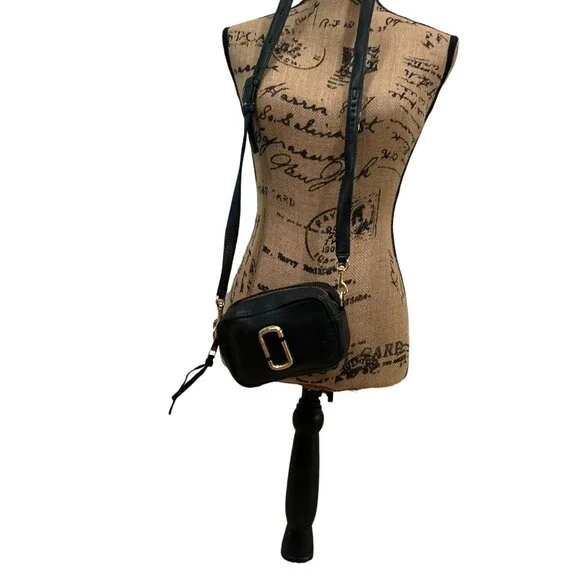 Marc Jacobs The Soft Shot 17 Black Camera Crossbody Purse Leather Bag Gold - Picture 2 of 9